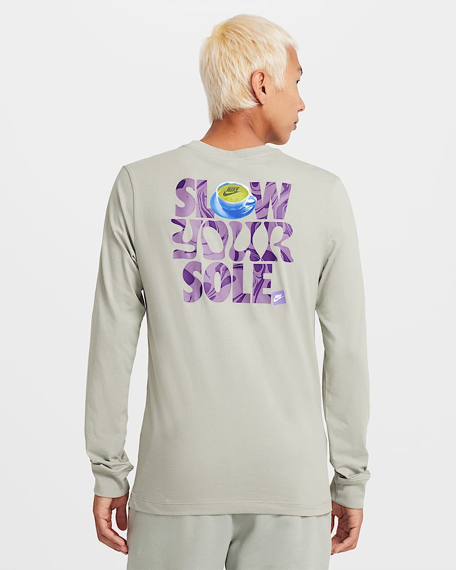 Nike Sportswear Club Long-Sleeve T-Shirt. Nike ID